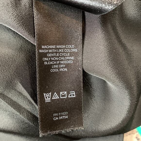 Kenneth Cole New York geometric leopard and snake patterned dress, size 6 - Picture 11 of 13